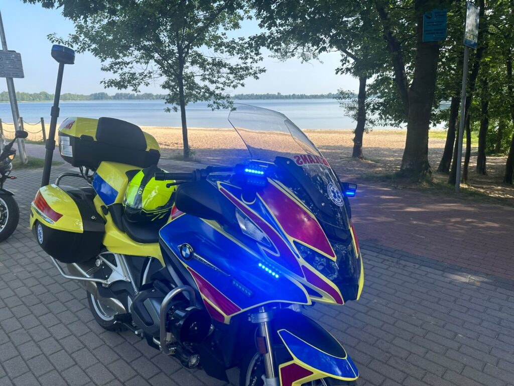 Policyjny motocykl podczas ćwiczeń Pogoria Alert 2024